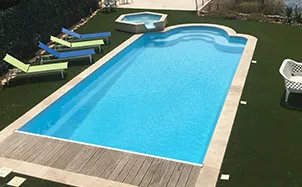 Nos piscines serre poncon 1